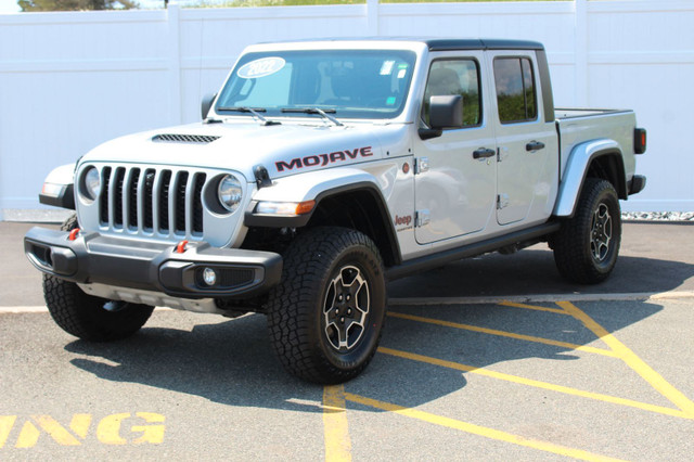2022 Jeep Gladiator Mojave | Leather | Nav | Cam | HtdWheel | Ht in Cars & Trucks in Saint John - Image 4