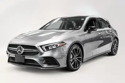 AWD * 4X4 * 4MATIC * Bluetooth * Carplay * Android auto * Toit Panoramique * Pano Sunroof * GPS * Na...