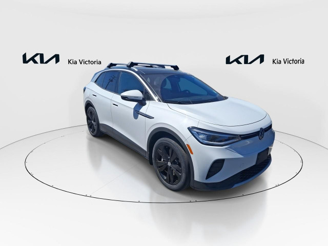 2021 Volkswagen ID.4 Pro in Cars & Trucks in Victoria - Image 2