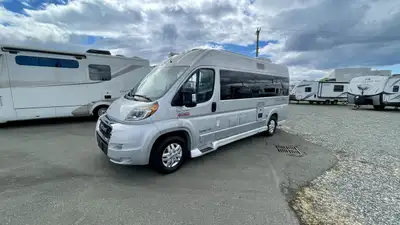 ****This unit is on consignment**** **We finance and take trades on consigned units** Legendary Cana...