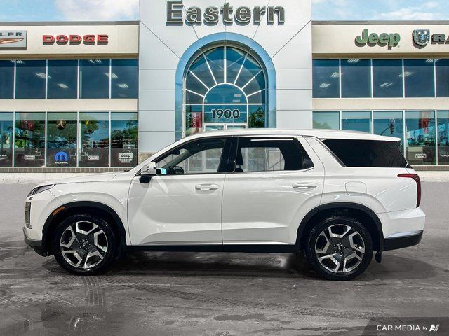 2023 Hyundai Palisade Preferred | Heated Seats | Sunroof in Cars & Trucks in Winnipeg - Image 2