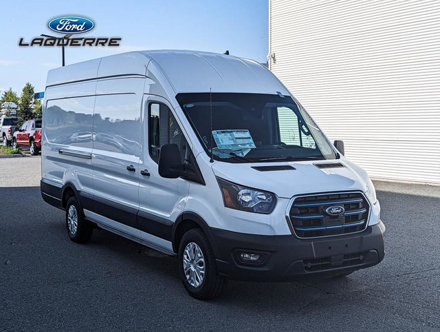 FORD E-TRANSIT HR CARGO 2023 in Cars & Trucks in Victoriaville - Image 3