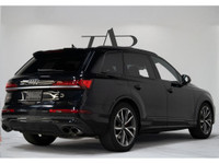This 2021 Audi SQ7 Premium Plus combines bold performance and upscale luxury with a muscular V8 engi... (image 3)