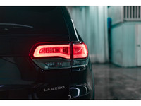 **ACCIDENT FREE - MECHANICALLY CERTIFIED** 60,412 KM This 2022 Jeep Grand Cherokee Wk 4x4 Laredo is... (image 8)