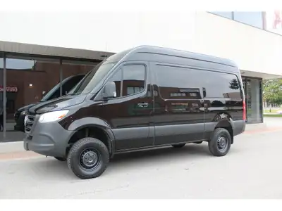4X4!!! - RARE FIND BLACK ON BLACK 4X4!!! 2021 MERCEDES SPRINTER 2500 -- 144 - HIGH ROOF --4X4 -- 3 P...