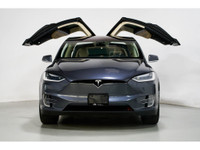 The 2016 Tesla Model X 75D is a Local Ontario Vehicle with Clean Carfax report. It's an all-electric... (image 4)