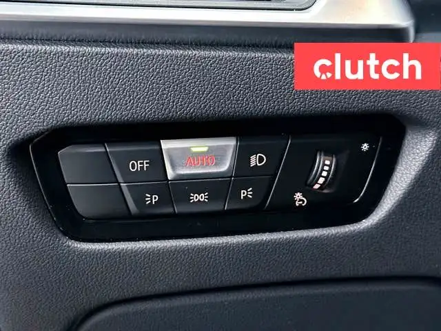 2020 BMW 3 Series 330i xDrive AWD w/ Apple CarPlay, Heated Front in Cars & Trucks in Bedford - Image 24