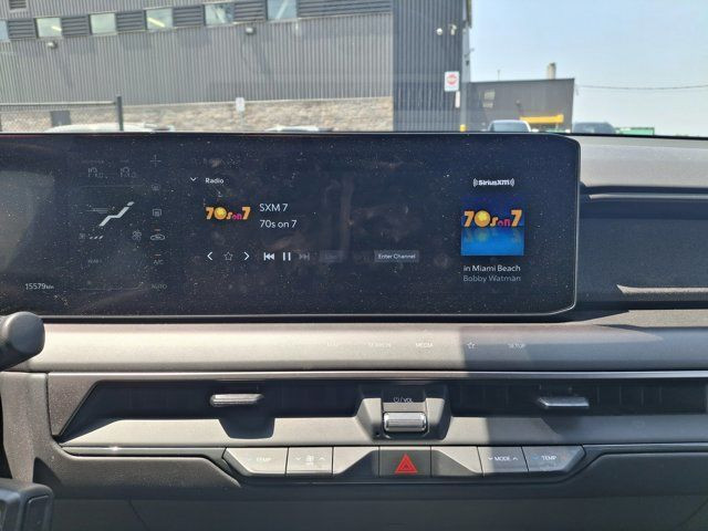 2024 Kia EV9 Wind| 3rd Row | Leather | Heated Wheel | Cooled + in Cars & Trucks in Guelph - Image 4