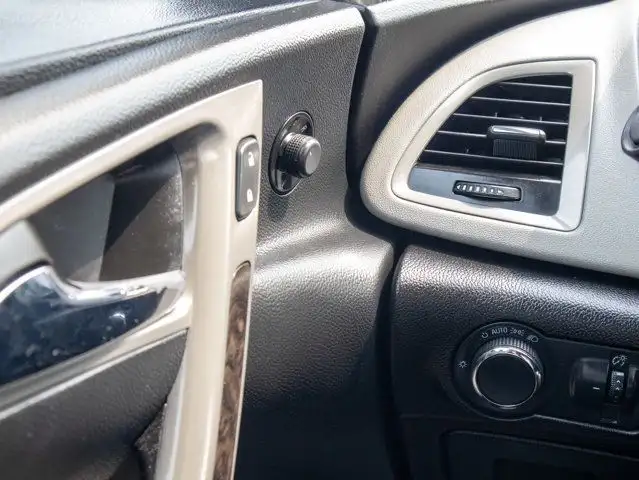 2015 Buick Verano Base - Buick QuietTuning in Cars & Trucks in Belleville - Image 27