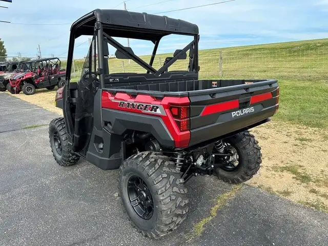 2025 Polaris Ranger in ATVs in Strathcona County - Image 6