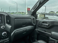 Unleash the power and capability of this 2021 GMC Sierra 1500 AT4 Crew Cab. Boasting a robust 6.2L E... (image 9)