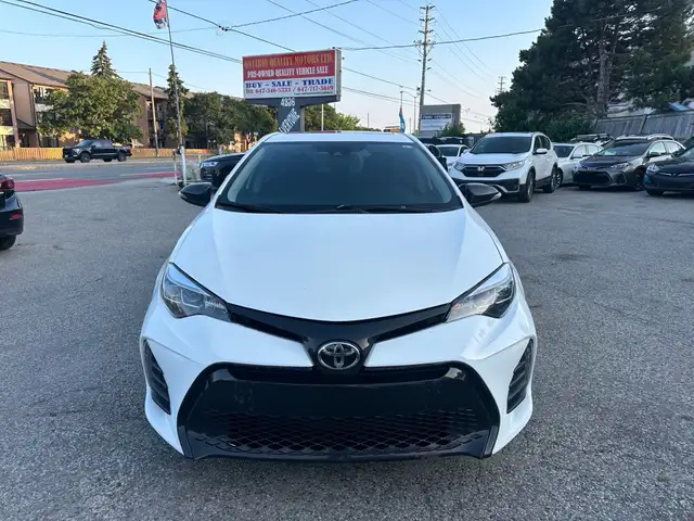 2019 Toyota Corolla SE | Sunroof | Leather in Cars & Trucks in City of Toronto - Image 10