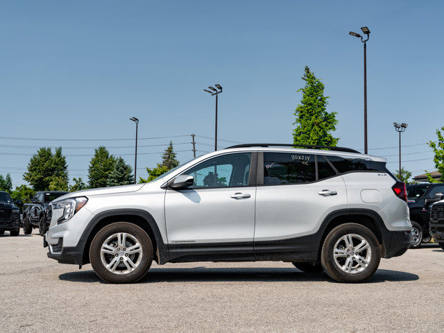 2022 GMC Terrain SLE in Cars & Trucks in Barrie - Image 4