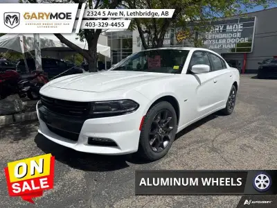All Wheel Drive, Heated Seats, Rear Vision Camera, Remote Start, Apple CarPlay/Android Auto, Rear Pa...