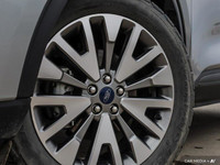 Highlights: Remote Start Heated Seats Navigation System Rain Sensing Wipers Smart Device Integration... (image 9)