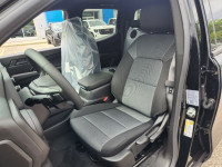 Apple CarPlay, Android Auto, Remote Keyless Entry, Lane Keep Assist, Front Pedestrian Braking! With... (image 9)