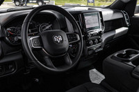 This Ram 1500 has a strong Gas/Electric V-6 3.6 L/220 engine powering this Automatic transmission. W... (image 8)