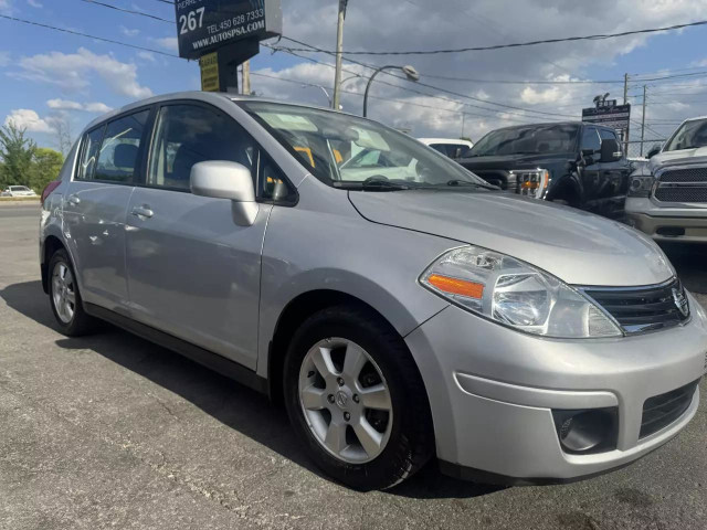 2012 NISSAN Versa SL dans Autos et camions  à Laval/Rive Nord - Image 2