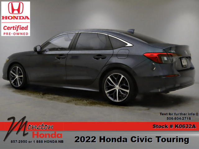  2022 Honda Civic Touring in Cars & Trucks in Moncton - Image 4