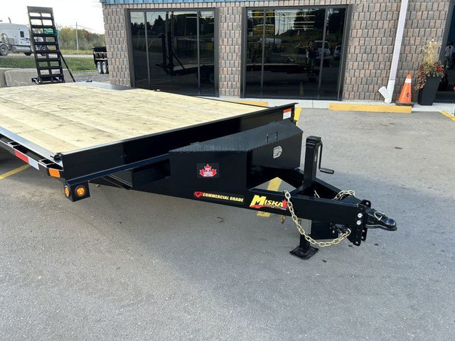 16' Flatbed Equipment Float Trailer in Cargo & Utility Trailers in Ottawa - Image 3