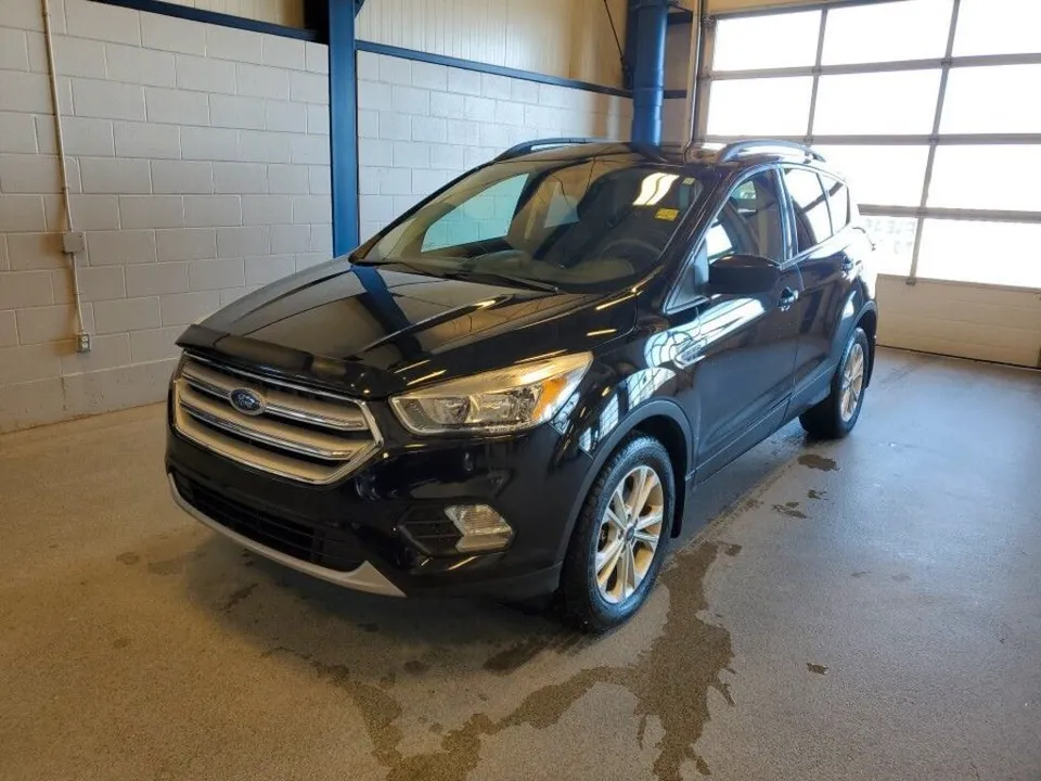 2018 Ford Escape SE 200A W/BACK UP CAMERA & HEATED SEATS