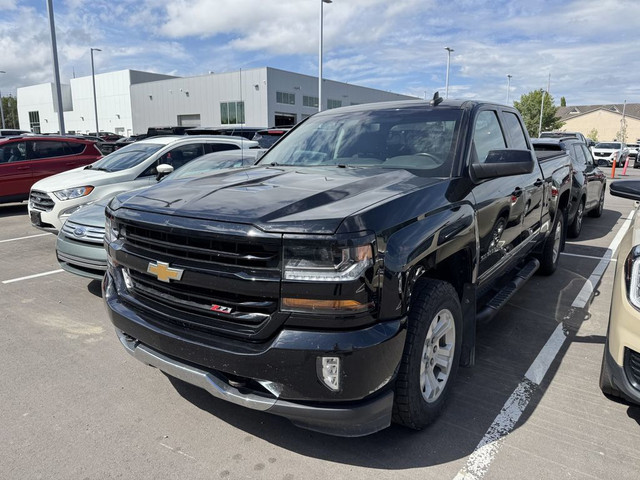 2018 Chevrolet Silverado 1500 LT in Cars & Trucks in Calgary - Image 3