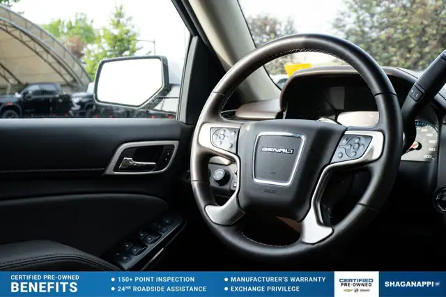 2017 GMC Yukon DenaliLOW KM | CLEAN CARFAX in Cars & Trucks in Calgary - Image 20