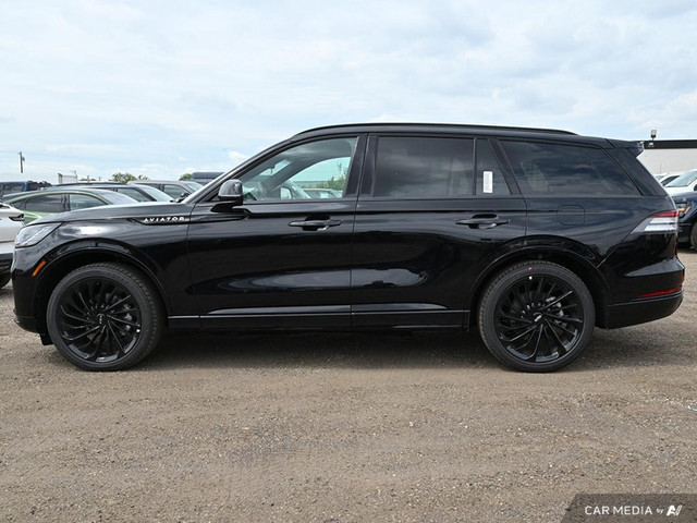2025 Lincoln Aviator Reserve in Cars & Trucks in Edmonton - Image 3