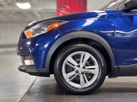 The 2020 Nissan Kicks is a stylish and efficient crossover, powered by a 1.6L Regular Unleaded I4 en... (image 5)