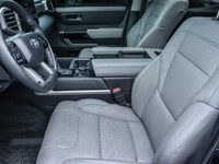 CREWCAB LIMITED, HEATED LEATHER, SUNROOF, CARPLAY, COLLISION WARNING, LANE DEPARTURE, 36O CAMERA, BL... (image 7)