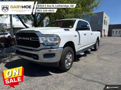 Rear Vision Camera, Push Button Start, Cruise Control, Block Heater, Bluetooth! Check out the large...