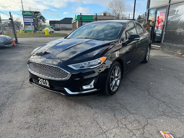 2019 Ford Fusion Hybrid Titanium, Hybrid, Navi, Sunroof, Camera, in Cars & Trucks in Mississauga / Peel Region - Image 4