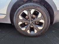 AIR CLIMATISÉ, MAGS, BLUETOOTH, SIÈGES CHAUFFANTS, VOLANT EN CUIR, CAMÉRA DE RECUL, DÉMARREUR À DIST... (image 8)