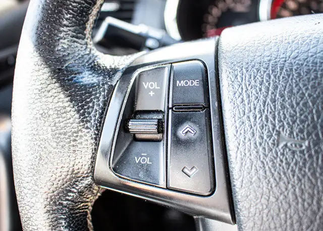 2013 Kia Sorento SX dans Autos et camions dans Medicine Hat - Image 31