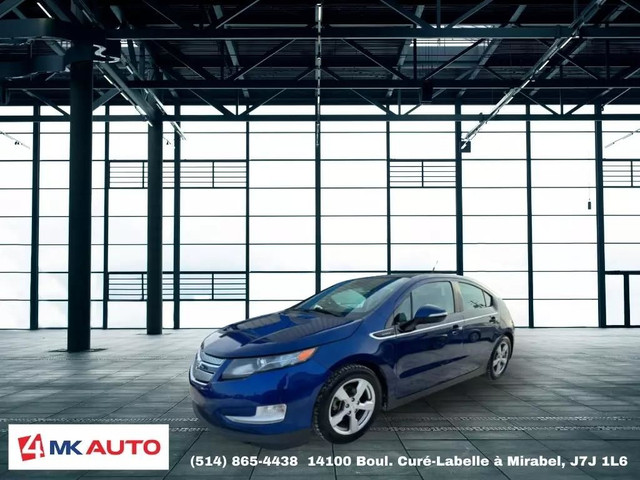 2012 CHEVROLET Volt Base in Cars & Trucks in Laval / North Shore - Image 4