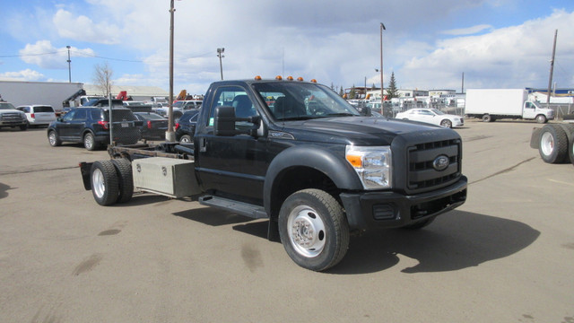 2012 Ford Super duty F-550 DRW HOOK TRUCK in Cars & Trucks in Edmonton - Image 3