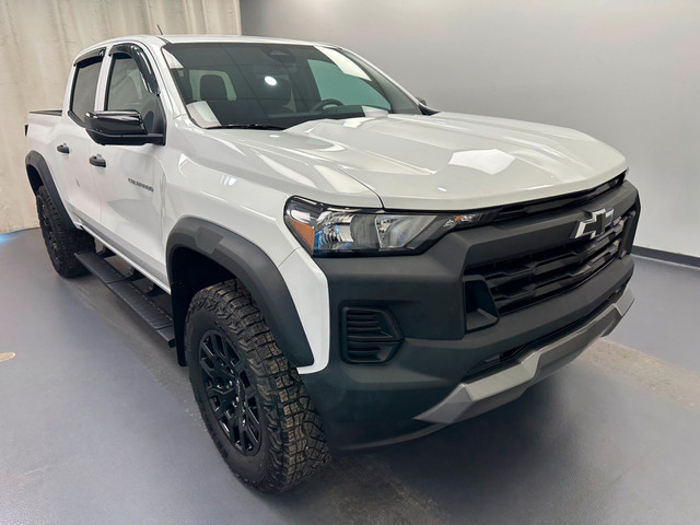 2023 Chevrolet Colorado Trail Boss Colorado Trail Boss in Cars & Trucks in Lethbridge - Image 3