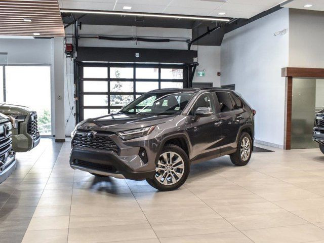 2022 Toyota RAV4 Limited in Cars & Trucks in Calgary - Image 3