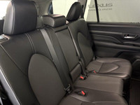 Reflecting the essence of luxury and innovation, the 2024 Toyota Grand Highlander Hybrid XLE is a te... (image 8)