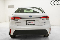 Enjoy All-Wheel Drive and a fuel sipping government fuel economy rating of 5.0L/100 of city driving... (image 6)