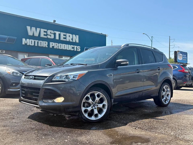 2015 Ford Escape Titanium in Cars & Trucks in Saskatoon