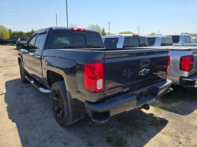 2018 Chevrolet Silverado 1500 in Cars & Trucks in Ottawa - Image 2