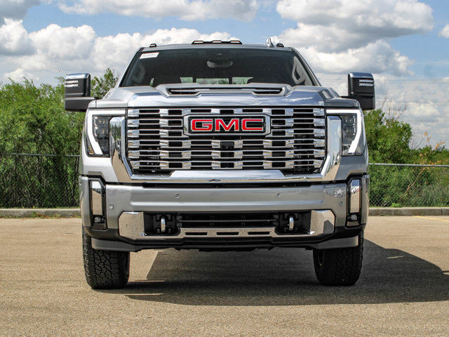 2025 GMC Sierra 3500HD Denali in Cars & Trucks in Strathcona County - Image 3