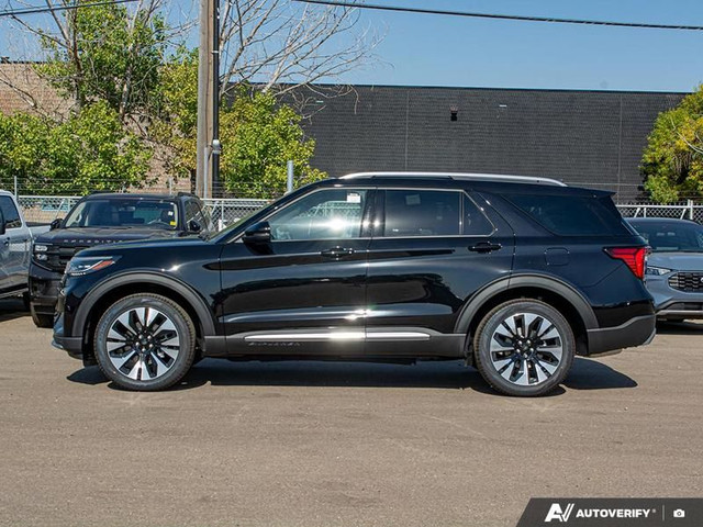 2025 Ford Explorer Platinum in Cars & Trucks in Edmonton - Image 3