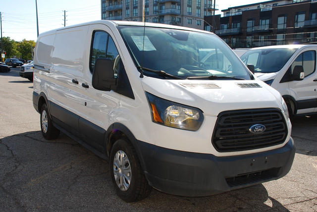 2016 Ford Transit 150 115,000km on new engine in Cars & Trucks in Mississauga / Peel Region - Image 3