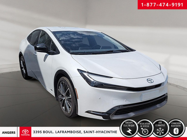 2024 Toyota Prius in Cars & Trucks in Saint-Hyacinthe - Image 3