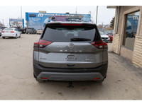 CLEAN CARFAX! - Heated Seats - Heated Steering Wheel - Remote Start - Push Button Start - Moonroof -... (image 7)