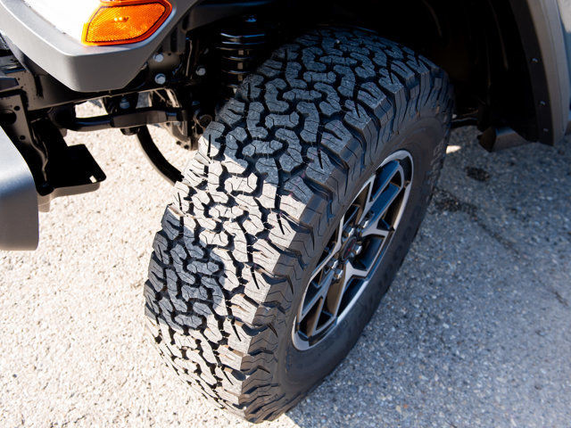 2025 Jeep Wrangler Rubicon, Nappa Leather, Front/Rear Lockers in Cars & Trucks in Calgary - Image 3