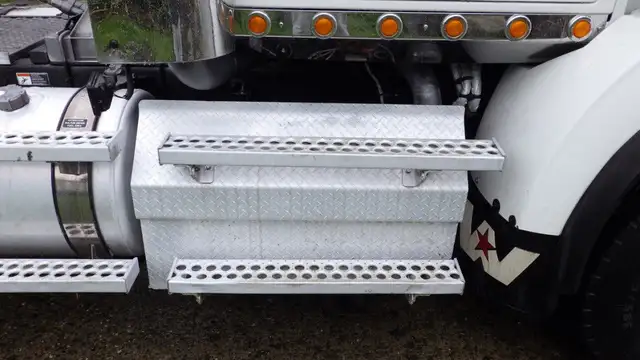 2019 Western Star 4900 SB Cummins X15 Eaton 18 Speed in Heavy Trucks in Delta/Surrey/Langley - Image 26
