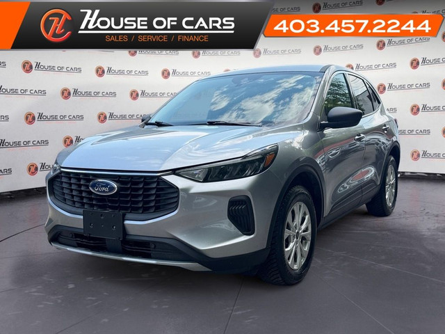 2023 Ford Escape Active AWD Bluetooth Backup Camera Bluetooth in Cars & Trucks in Calgary